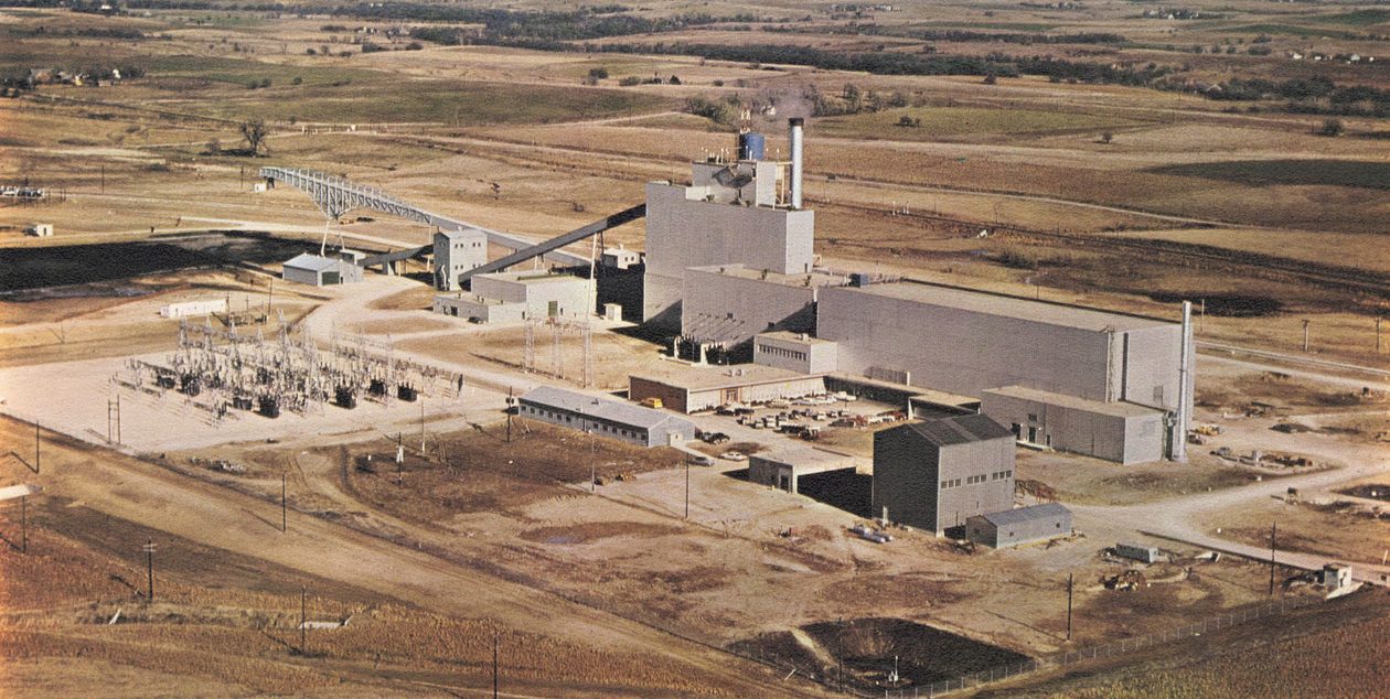 Aerial view of a nuclear power facility